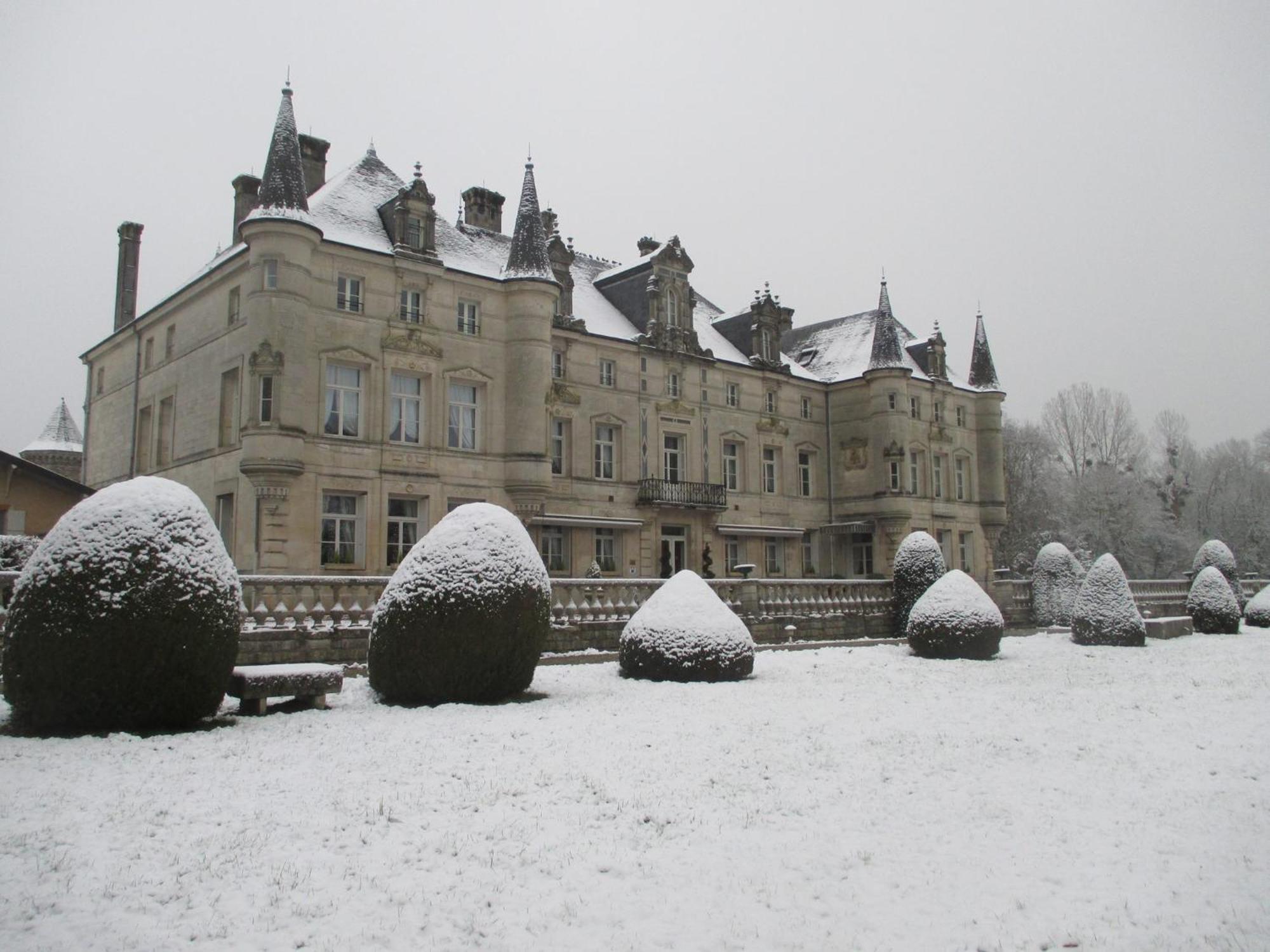 Chateau Des Monthairons Hotel Restaurant Gastromaison Spa Privatif Les Monthairons Екстер'єр фото