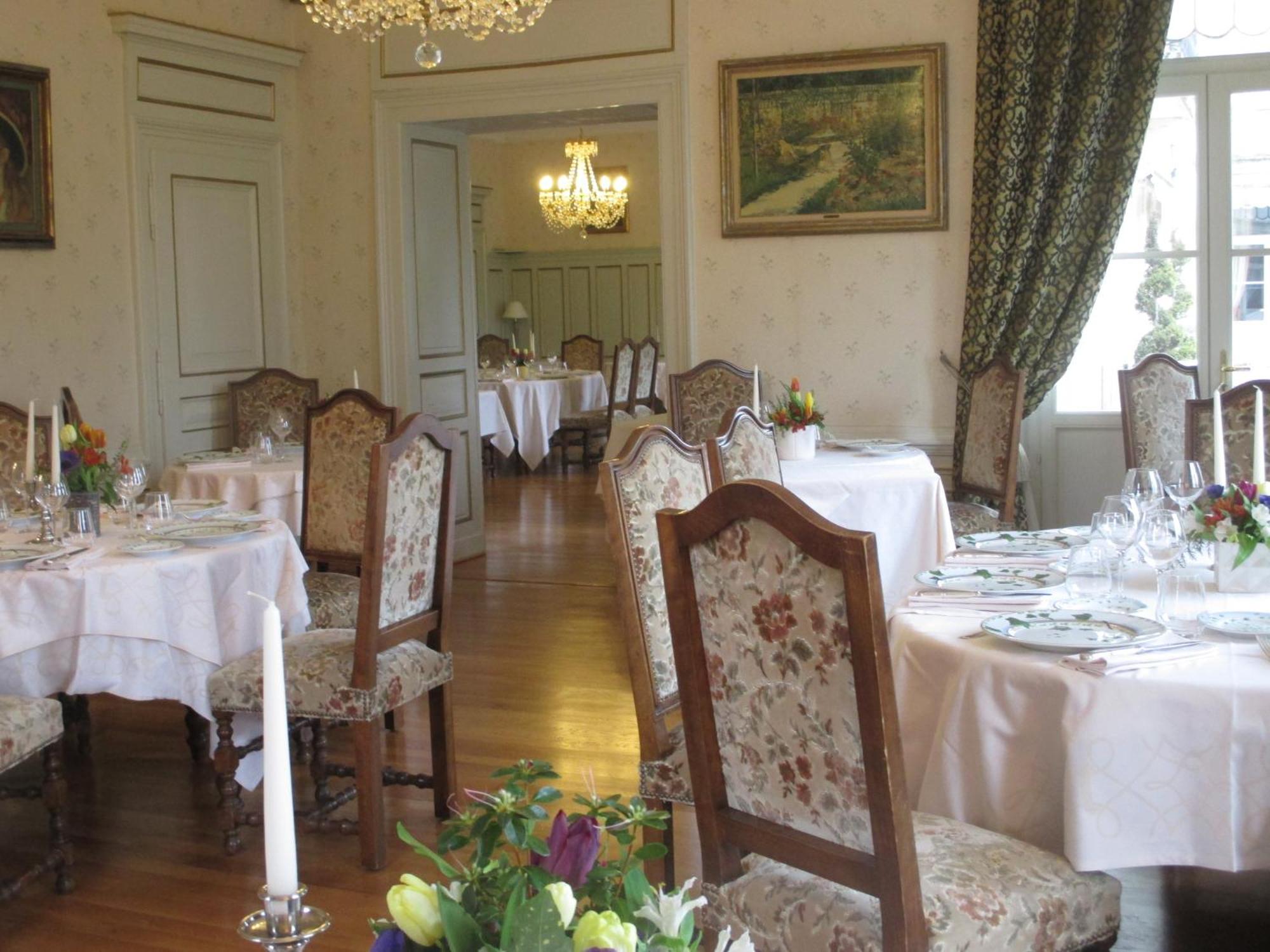 Chateau Des Monthairons Hotel Restaurant Gastromaison Spa Privatif Les Monthairons Екстер'єр фото